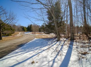 9980 Northstar Ln, Onekama, MI 49675