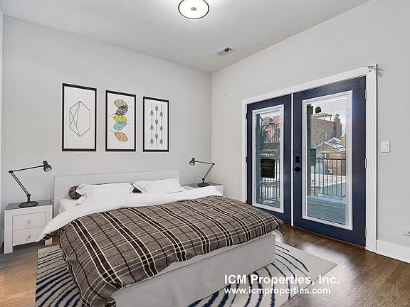 5th image of 2450 N Southport Ave APT 203