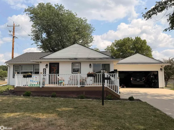 300 Oak Ave, Schleswig, IA 51461