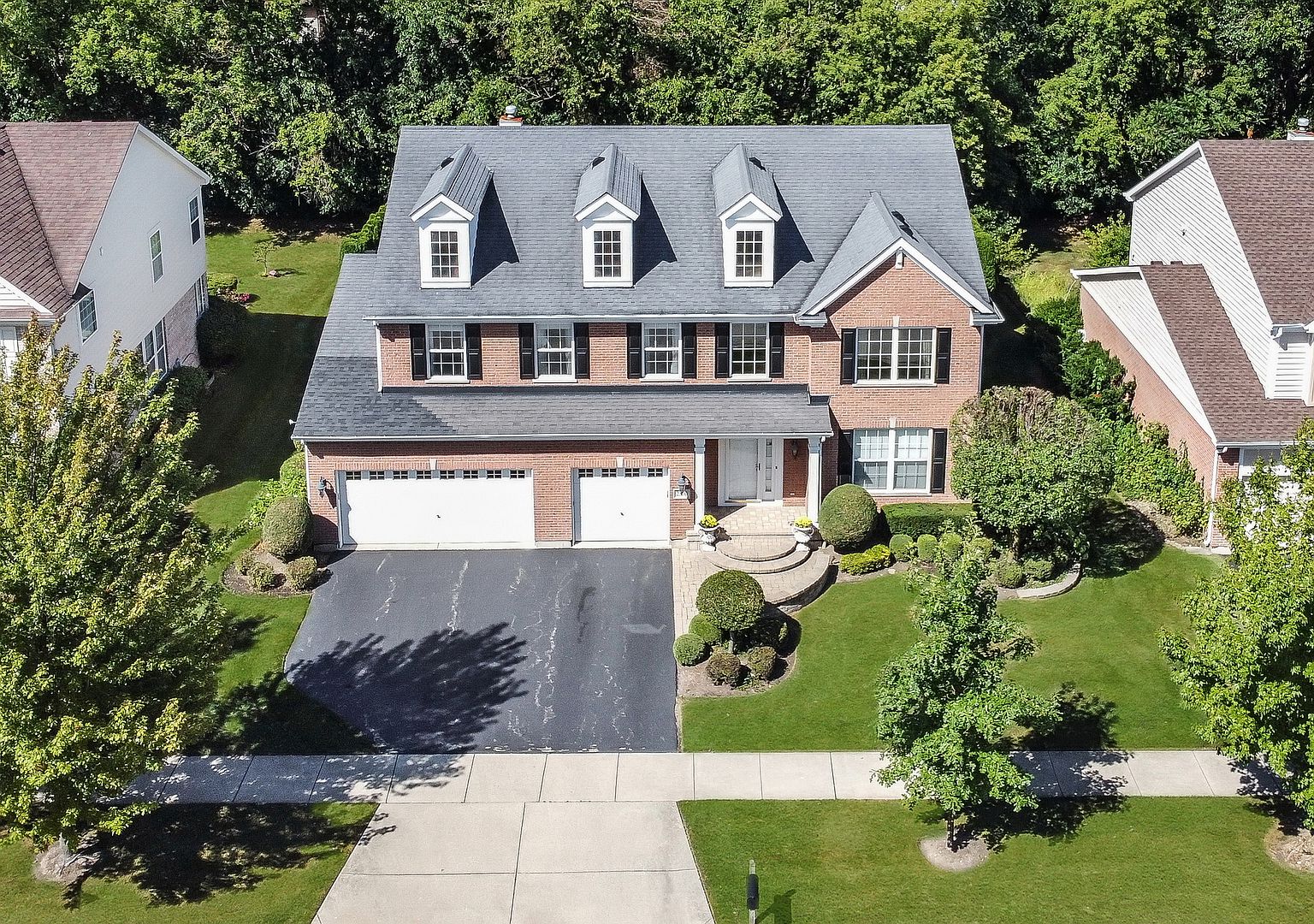 2370 Sarazen Dr, Vernon Hills, IL 60061 Zillow