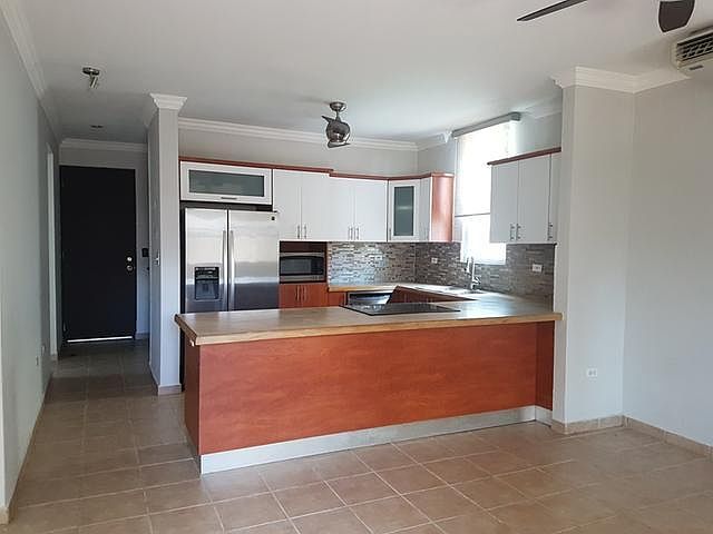 2nd image of 85 Calle Cielo Esmeralda