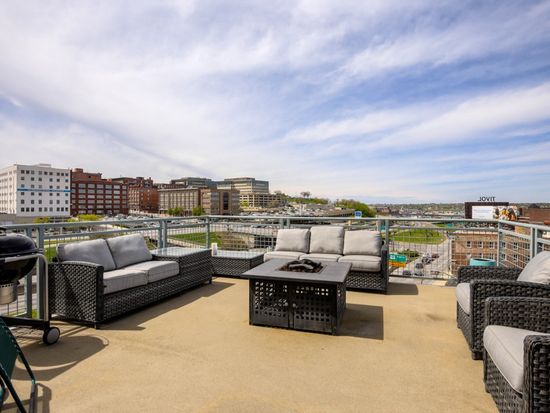 210 W 5th St APT 407, Kansas City, MO 64105 | Zillow