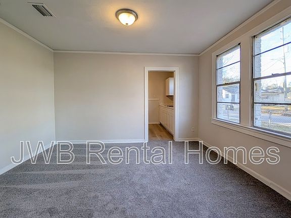 4th image of 1664 W 16th St