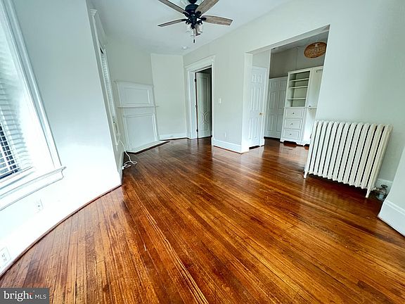 3rd image of 149 R St NE APT 1