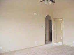 3rd image of 8100 Summerleaf Dr