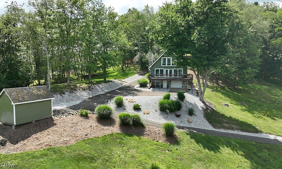 1st image of 35 Niagara Trl