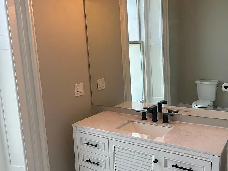 3805 Franklin Blvd #201 — Photo 20