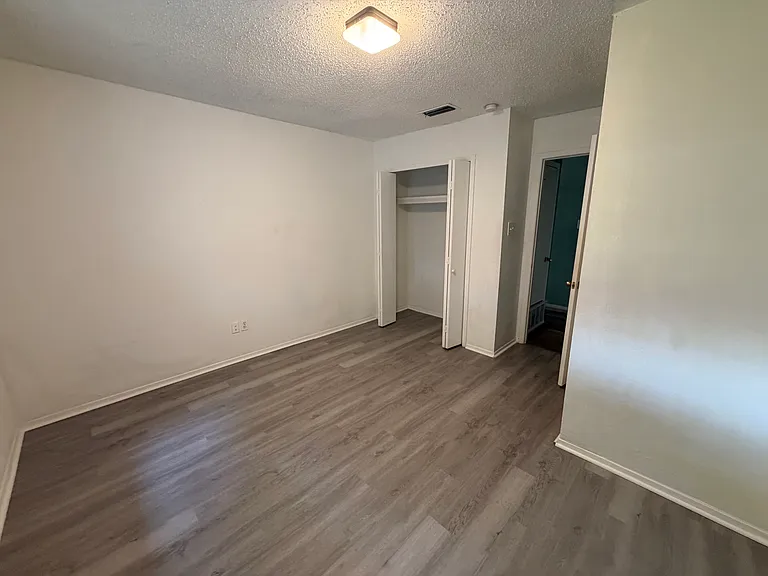 1804 Windsong Trl — Photo 10