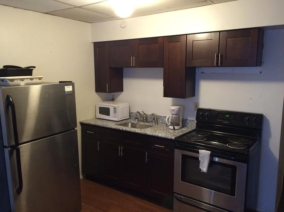 1 bed, 700 sqft, $1,230 — Photo 1