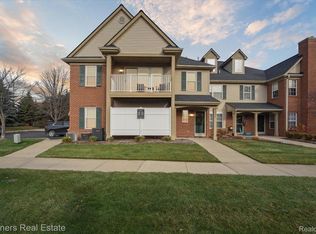 4007 Hampton Ridge Blvd, Howell, MI 48843