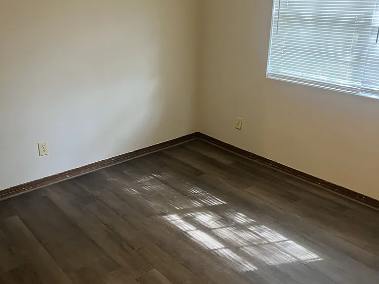 Back bedroom