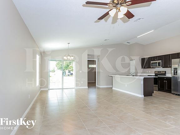 4th image of 2158 SW Algiers St