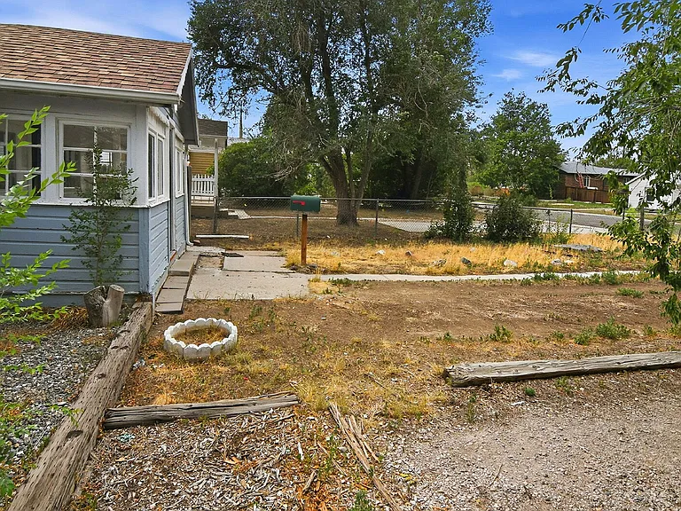 1338 Iola St — Photo 25