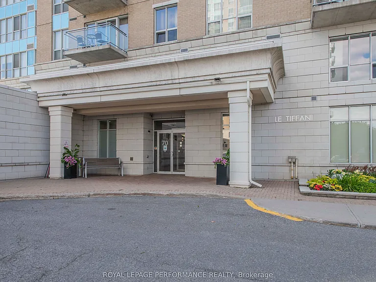 70 Landry St #802 — Photo 4