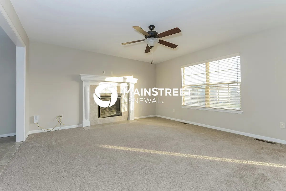 Living Room - 19120 Corbyn Ln