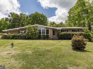 368 Highland Ave, Cornelia, GA 30531