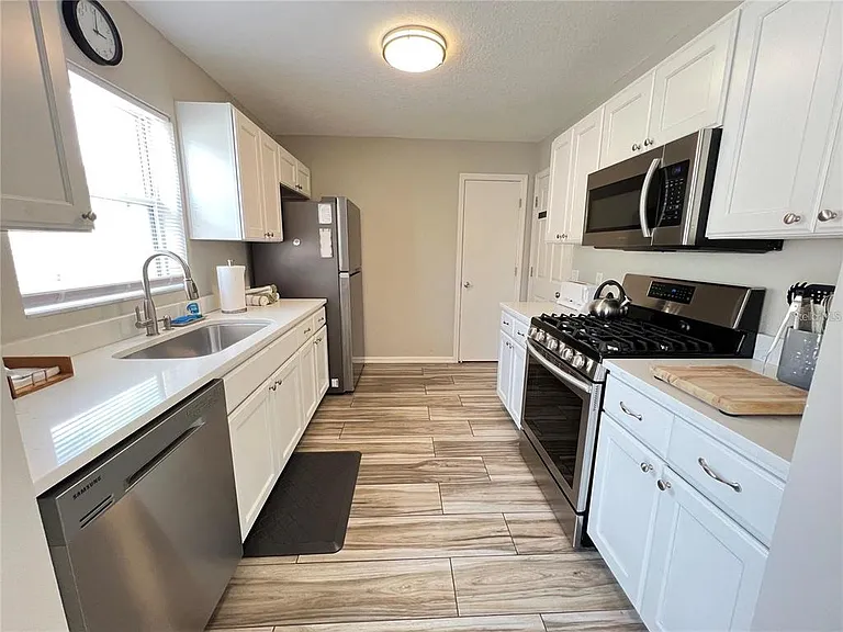 2913 Panchos Way — Photo 11