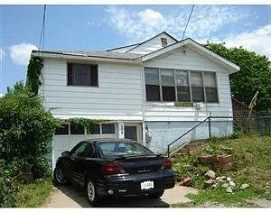 356 Pershing Ave photo 1