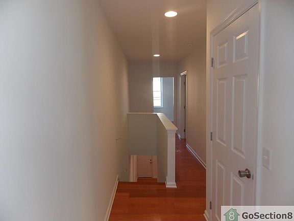4th image of 2410 W Berks St