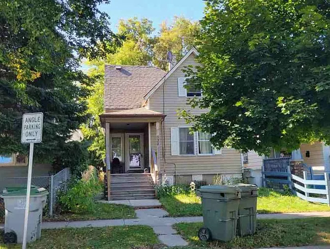 333 N 29th St photo 1