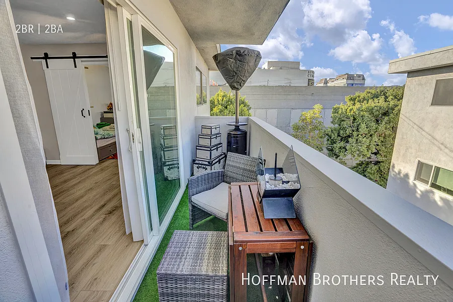 121 N Croft Ave Los Angeles, CA 90048 — Photo 3