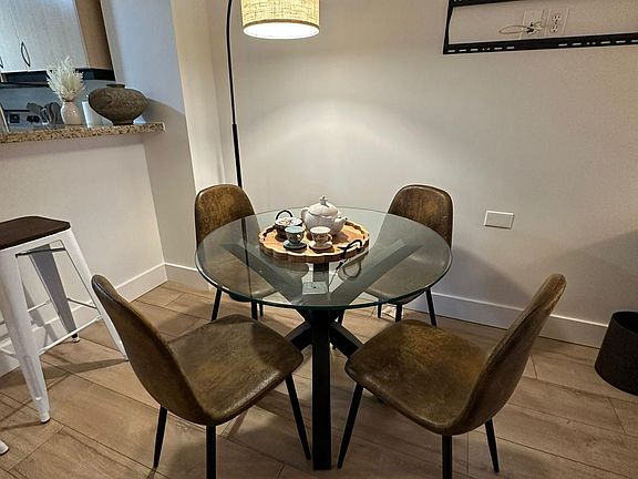 3rd image of 2951 S Bayshore Drive #805