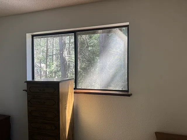 42019 Saddleback Rd — Photo 2