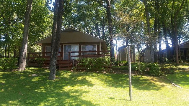 1st image of 114 Greenwood Dr