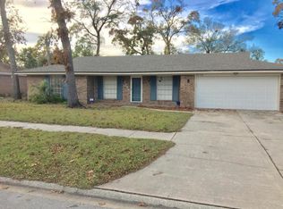 4060 Greenwillow Ln W, Jacksonville, FL 32277