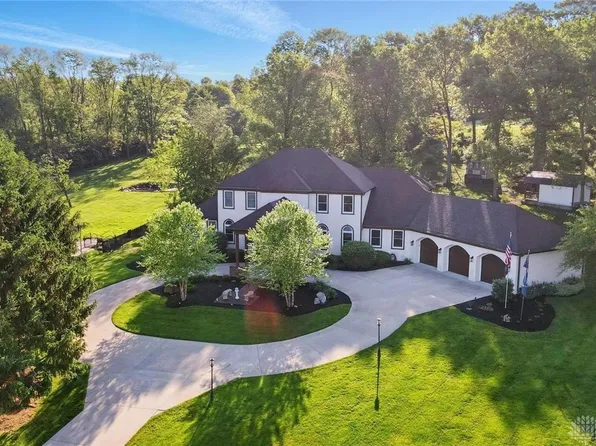 2642 Kilkenny Ct, Springfield, OH 45503