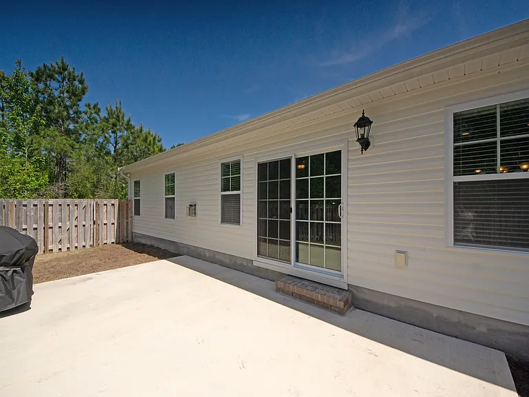 107 Prescott Cir — Photo 9