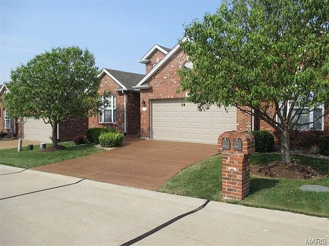 1st image of 6003 Glennaire Dr