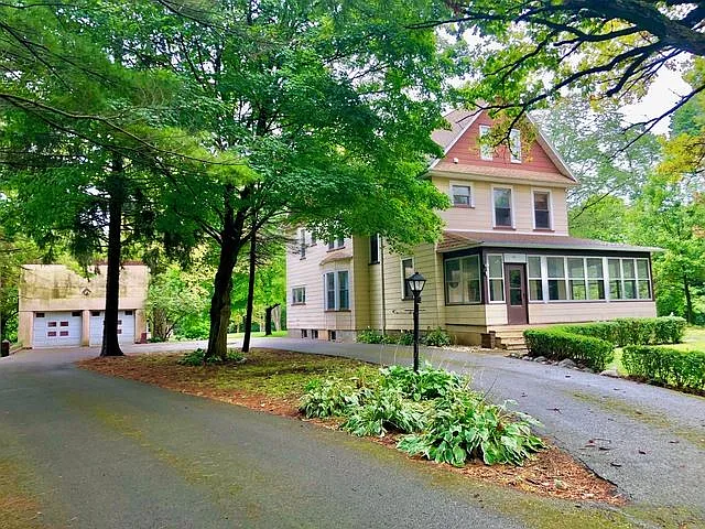 1 Trexler Ave photo 1