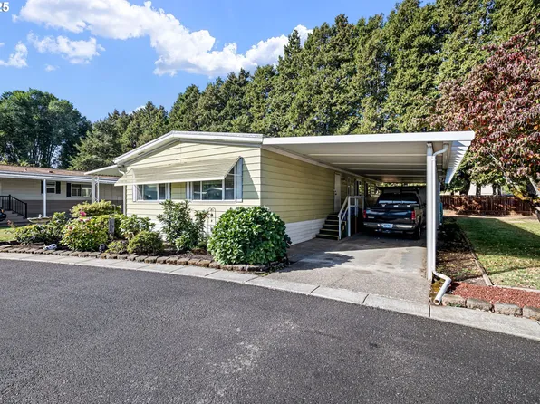 1225 W 10th Ave Unit 50, Junction City, OR 97448