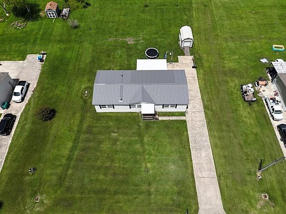 2nd image of 1418 Bridlewood Dr