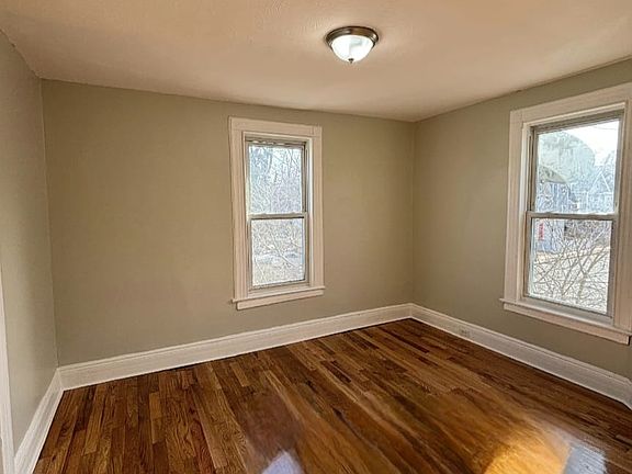 5th image of 57-59 9th Ave #2