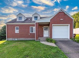 3433 Garvers Ferry Rd, Lower Burrell, PA 15068