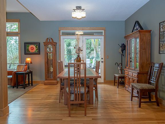 Dining room leading to Patio
