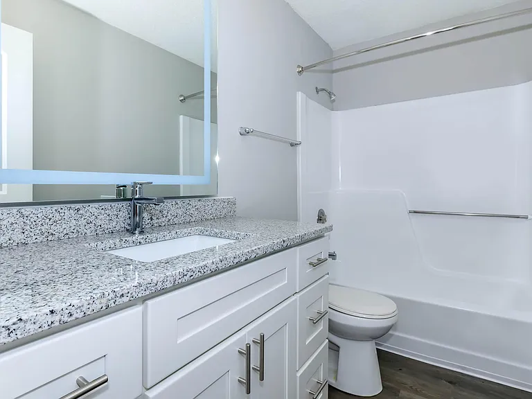 Brighton Valley Apts — Photo 49