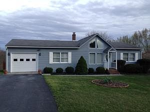 1st image of 647 Crowfield Cir