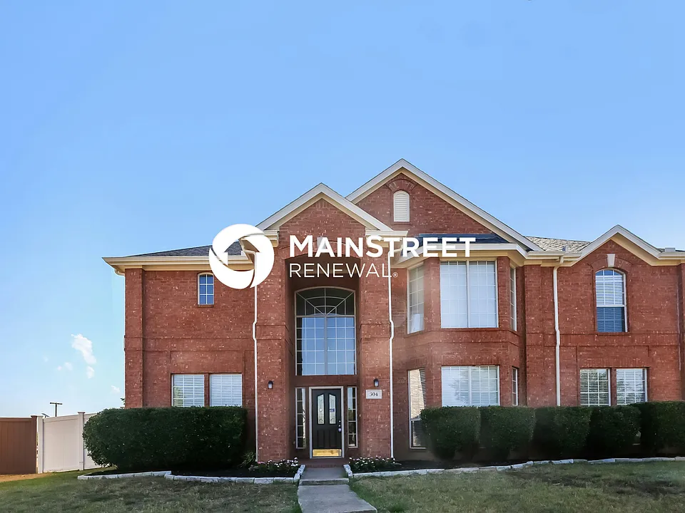 304 Emery Oak Ct