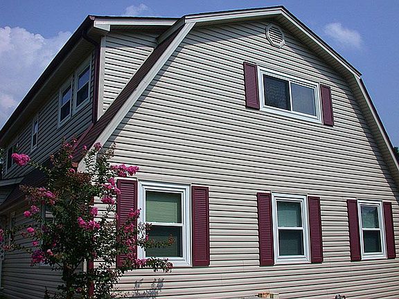 Dutch-style architecture, maintenance-free, insulate Alside