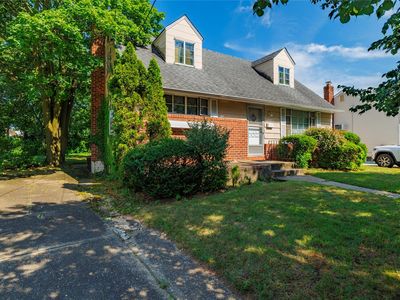 3001 Harvey Avenue, Oceanside, NY, 11572