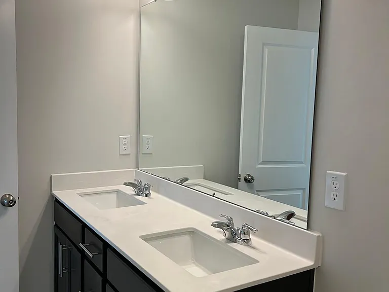 4920 Arkose Dr — Photo 13