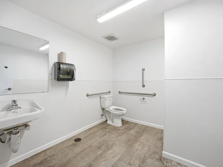 3320 39th St S #1 — Photo 9