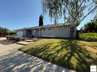 886 Adams Ave, Livermore, CA 94550