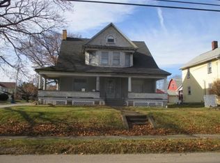 263 Poland Ave, Struthers, OH 44471