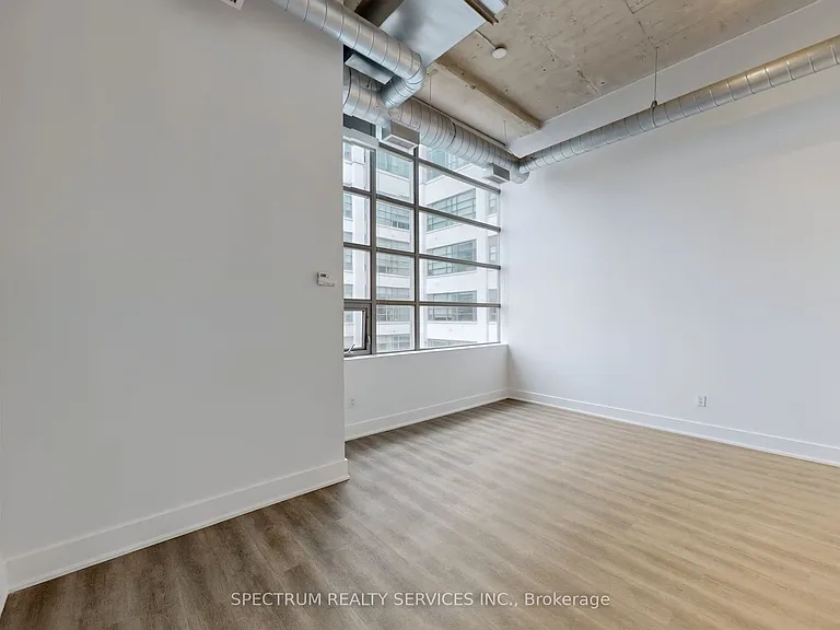 637 Lake Shore Blvd W #328 — Photo 8