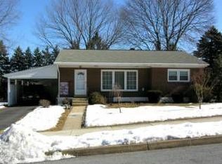 955 29th St, Camp Hill, PA 17011