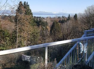 1952 Cliff Rd, Point Roberts, WA 98281